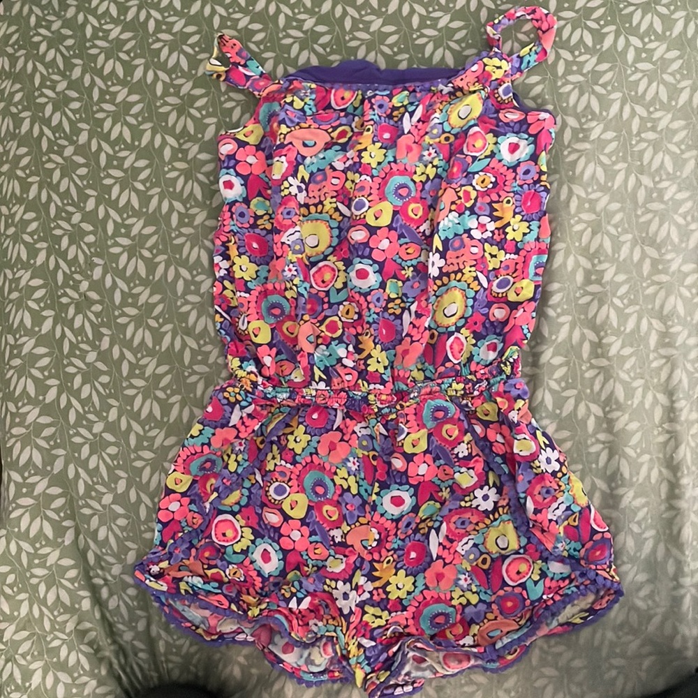 A flower one piece! 🌸